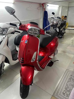Nhà dư dùng vespa 2020 125cc abs