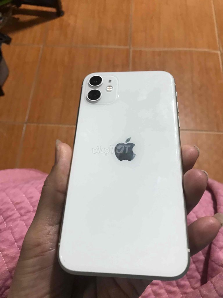 Iphone 11 - trắng- 64gb (FpT) 98% Mất mỗi face id