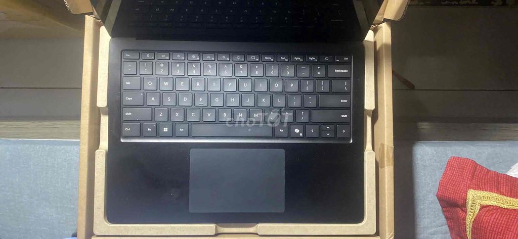 Microsoft Surface Laptop 6 Đen. Mua bán Laptop tại Quận Tân Phú Tp Hồ Chí Minh được đăng bởi Thanh Doan hình 1