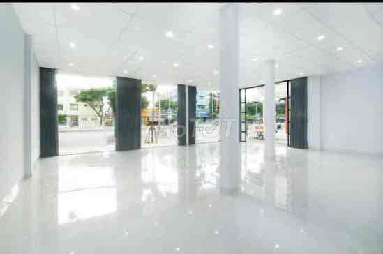 Mặt tiền giá rẻ chính chủ cho thuê kinh doanh showroom