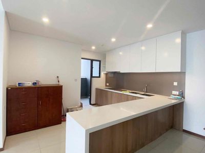 2 pn, nội thất cơ bản ngay One Verandah, tự do thiết kế theo gu