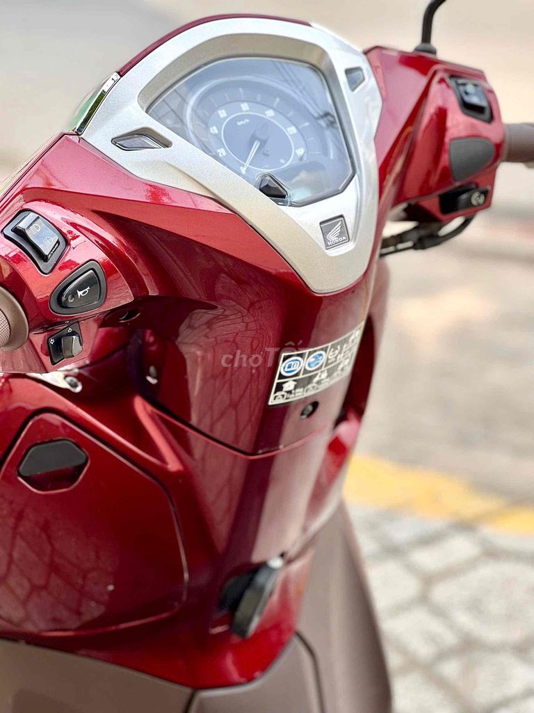 honda Lead 4val máy móc nguyên zin êm 9chủ. Mua bán Xe máy tại Quận 12 Tp Hồ Chí Minh được đăng bởi CHXM Phương Nam Chuyên Bán Xe Trả Góp Bao Nợ Xấu hình 6