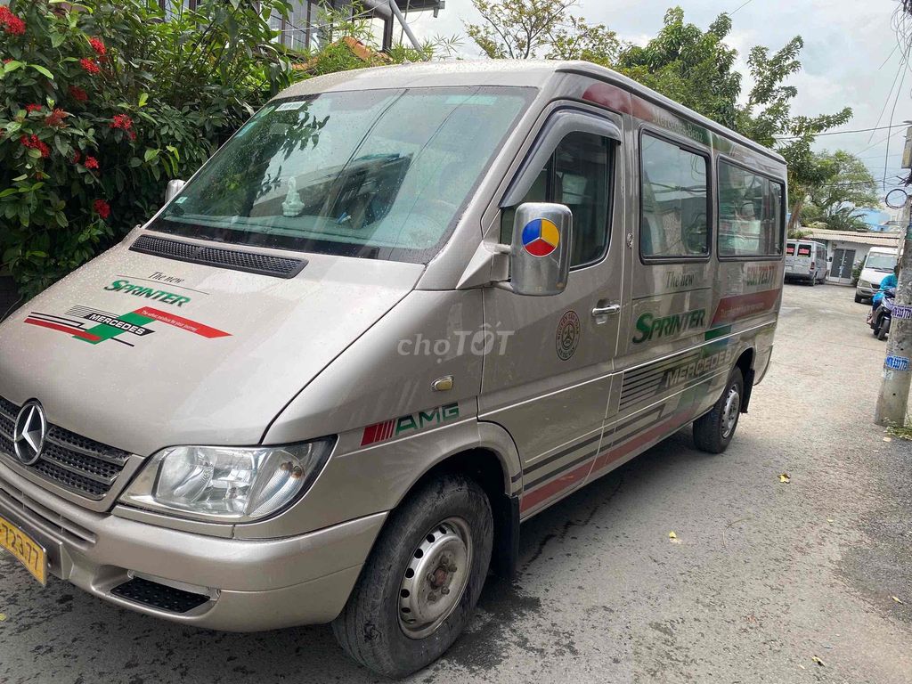 Mercedes Benz Sprinter 2005 - 999 km. Mua bán Ô tô tại Quận 7 Tp Hồ Chí Minh được đăng bởi Vân Anh hình 2