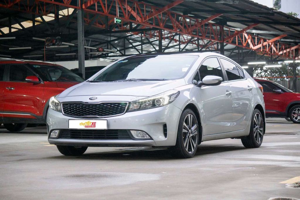 Kia Cerato 1.6AT 2018 -Odo 47,000km Zin Đẹp Ko Lỗi