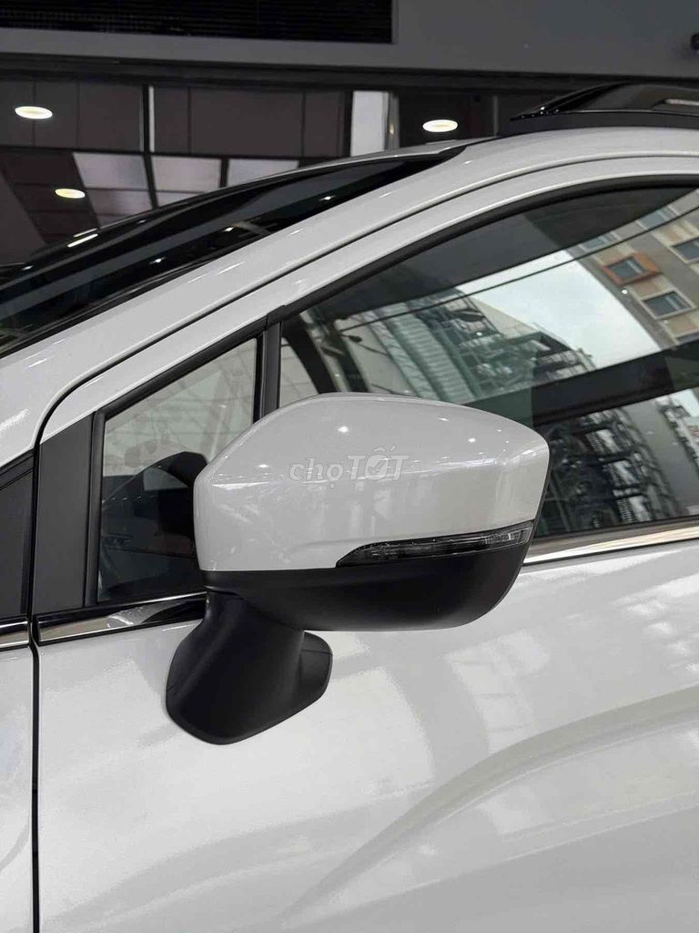 Mitsubishi Xpander Cross 2026 MỚI 100% + TRƯỚC BẠ. Mua bán Ô tô tại Quận 1 Tp Hồ Chí Minh được đăng bởi Minh Phươngg hình 13