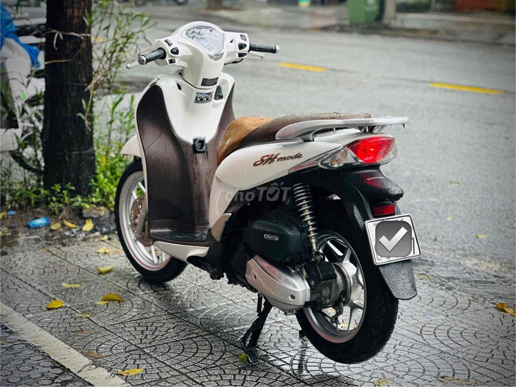 Honda SH Mode 2019 màu Trắng. Mua bán Xe máy tại Thành phố Huế Thừa Thiên Huế được đăng bởi DVCĐ Toàn Thắng hình 8