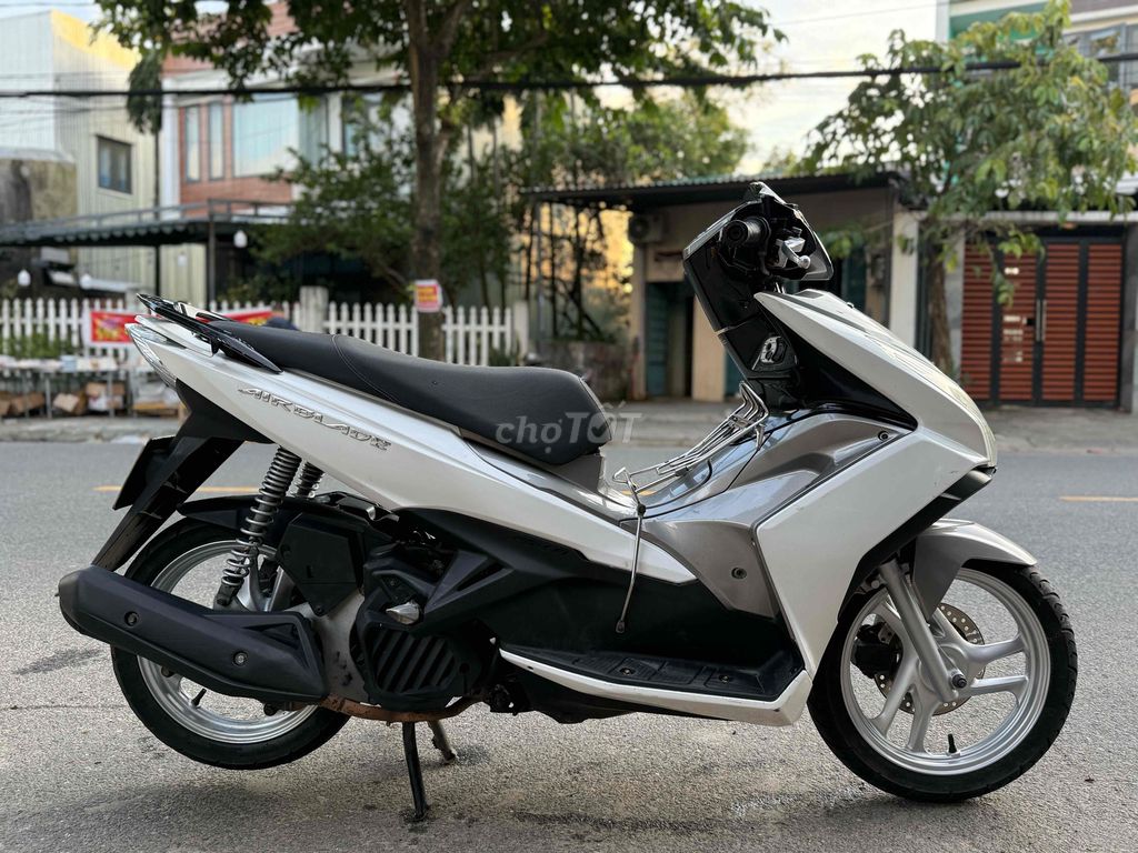 Air Blade 2014 B.số 92 Chính chủ Góp trả trước 4tr. Mua bán Xe máy tại Quận Liên Chiểu Đà Nẵng được đăng bởi Hòa Xe Máy Cũ hình 5