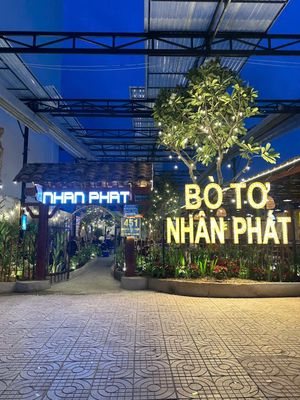 [QUẬN 7] TUYỂN PHỤC VỤ, BAO ĂN Ở, THU NHẬP TỪ 12TR