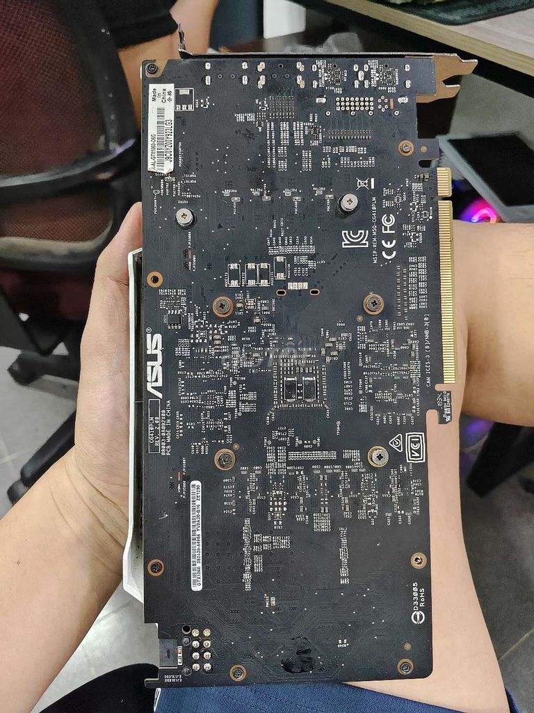 Card đồ họa ASUS GTX 1060 6GB Trắng. Mua bán Linh kiện (RAM, Card...) tại Quận Liên Chiểu Đà Nẵng được đăng bởi ĐÀ NẴNG COMPUTER CENTER hình 1