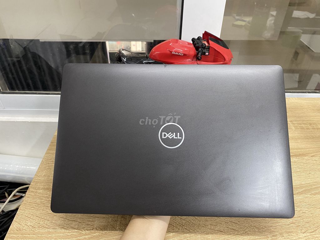 Dell Latitude 5500 i7 8665U/8/256 AMD540X 15'6 FHD. Mua bán Laptop tại Quận Bình Thạnh Tp Hồ Chí Minh được đăng bởi Nguyễn Công Lý hình 1