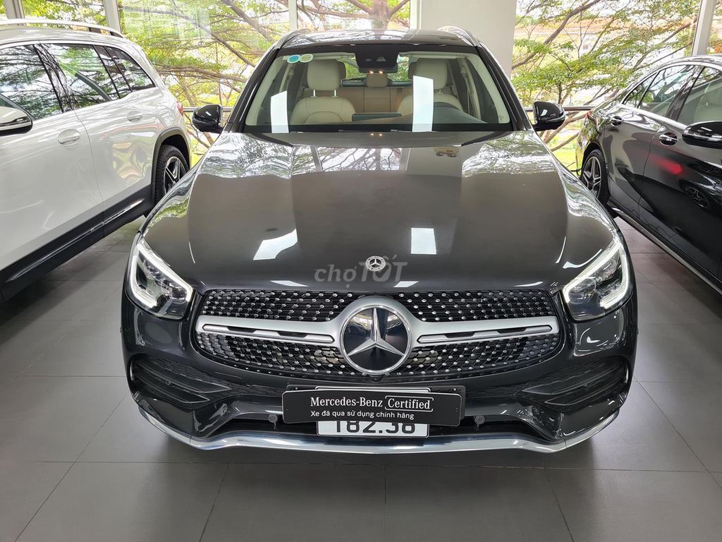 Mercedes GLC300 AMG 2022 Xám/Kem cực ngầu. Mua bán Ô tô tại Quận 7 Tp Hồ Chí Minh được đăng bởi Tri Mercedes DNZ hình 1