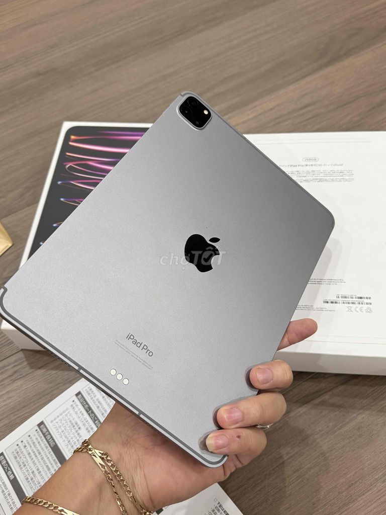 Apple iPad Pro M2 256GB 5G Wifi Xám Như mới. Mua bán Máy tính bảng tại Quận Hoàng Mai Hà Nội được đăng bởi Học hình 1