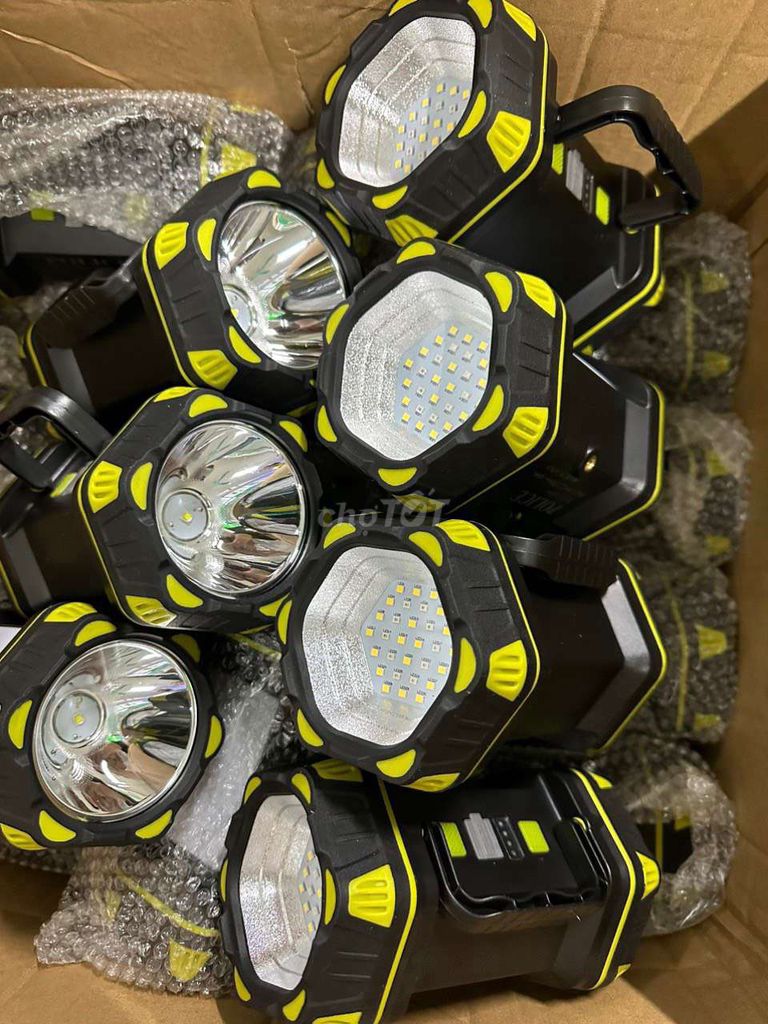 Đèn pin police bãi nhật mới 98%. Mua bán Đèn tại Quận Gò Vấp Tp Hồ Chí Minh được đăng bởi Shop đồ Nhật Đức tổng hợp hình 1