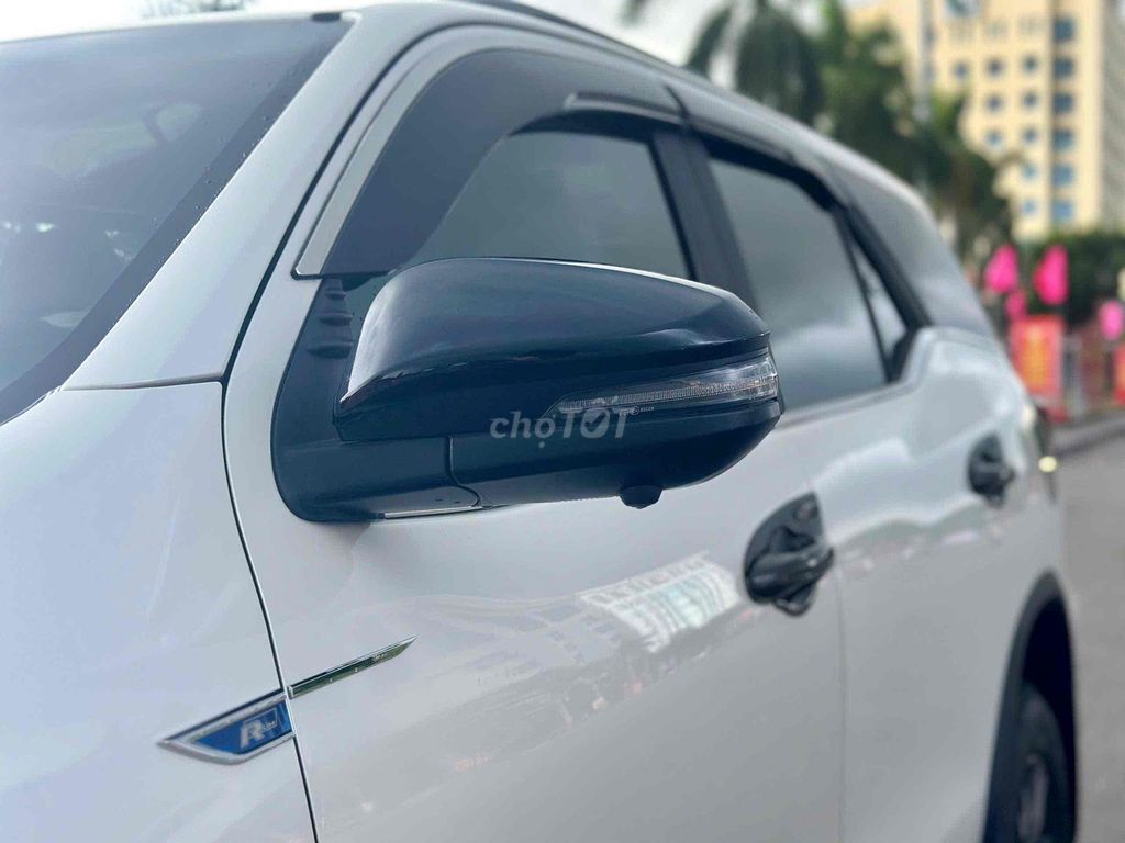 Toyota Fortuner 2019 2.4G 4x2 AT - 81234 km. Mua bán Ô tô tại Quận Hải Châu Đà Nẵng được đăng bởi Xuân Vũ TAMKYCAR hình 6