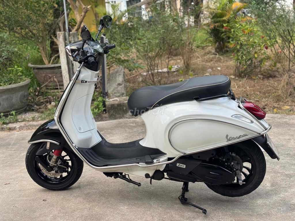 Xe Vespa 2020 dk 2024 ABS máy Iget. Mua bán Xe máy tại Thành phố Huế Thừa Thiên Huế được đăng bởi Nguyễn Văn Huy hình 4