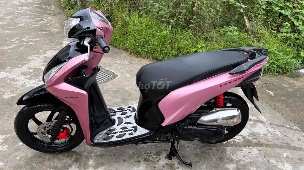 Honda Vision 2017, розовая