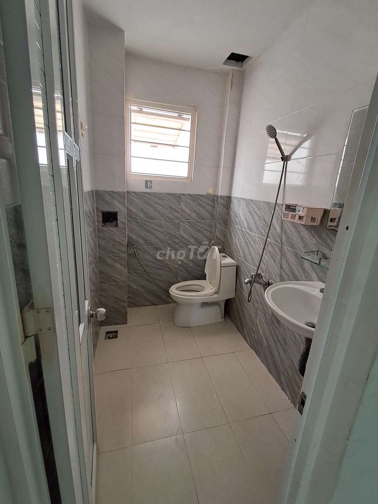 Cần cho thuê nhà nguyên căn HXH. Cho thuê Nhà ở tại Thành phố Thủ Đức Tp Hồ Chí Minh được đăng bởi Hoàng Gia hình 9