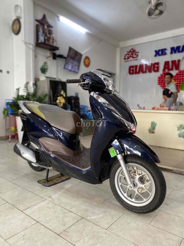 Honda Lead 125 đk 2020 màu xanh đen BSTP. Mua bán Xe máy tại Quận 12 Tp Hồ Chí Minh được đăng bởi Xe Máy Hoàng Giang An Sương  hình 2