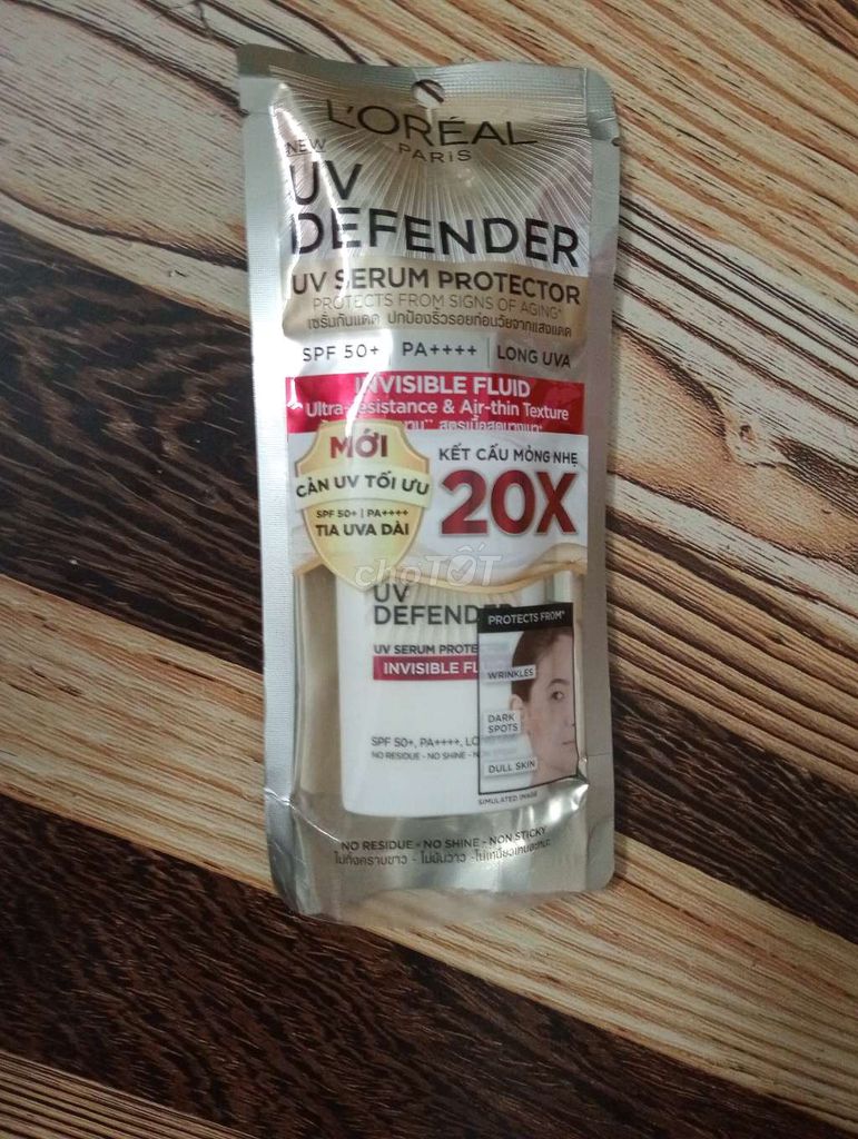 Kem chống nắng LOreal SPF 50+. Mua bán Phụ kiện thời trang khác tại Quận 5 Tp Hồ Chí Minh được đăng bởi thanh thuy hình 1