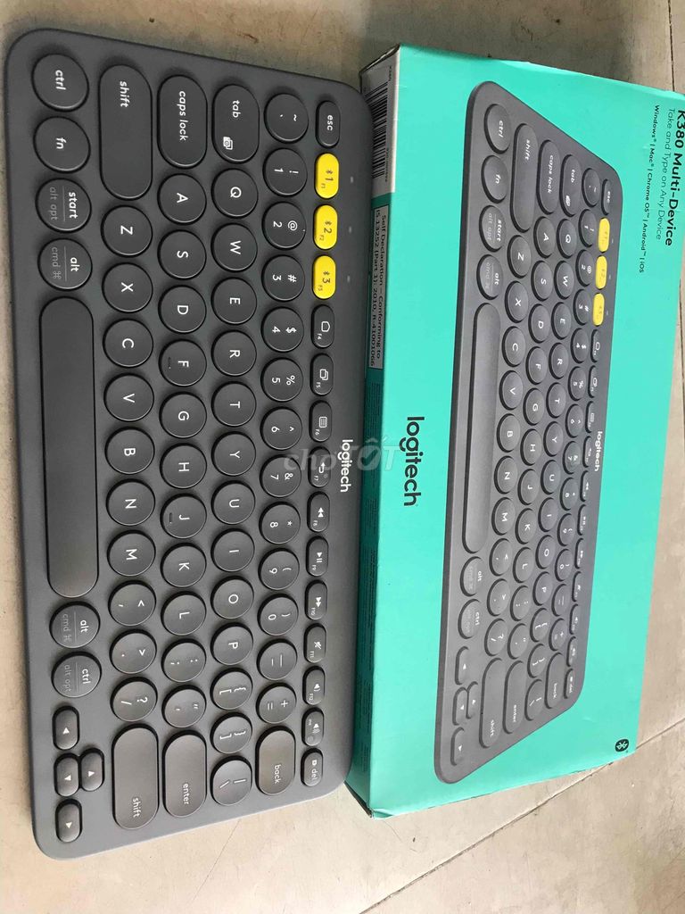 Bán Bàn Phím khoing dây Bluetooth Logitech K380