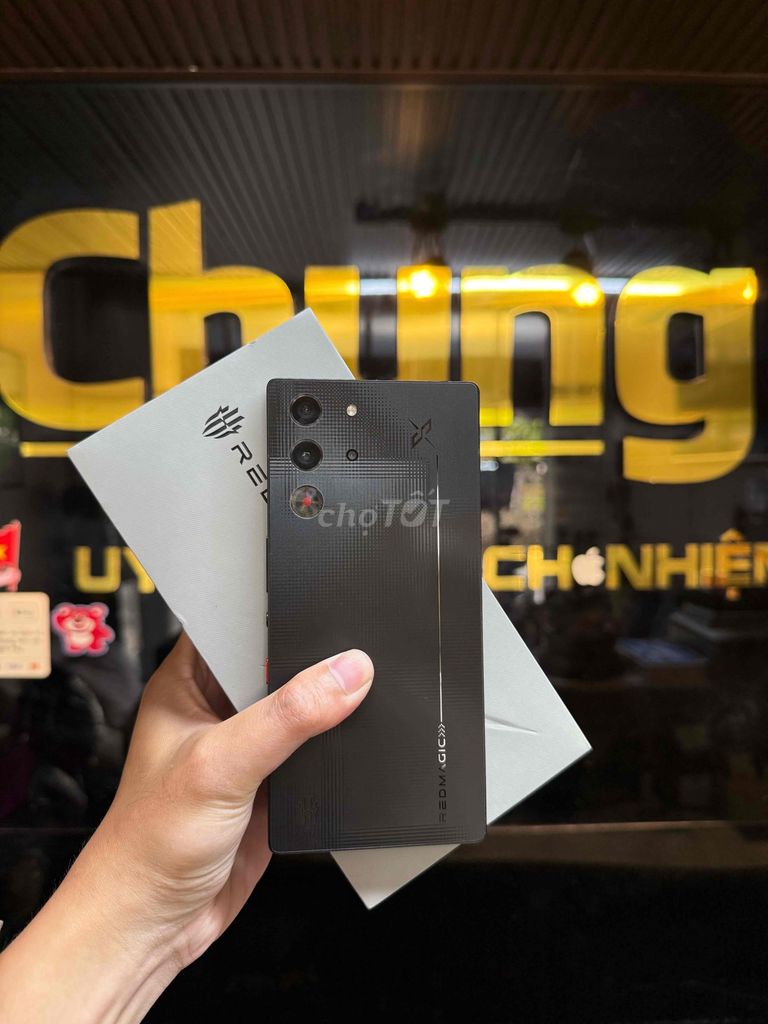 REDMAGIC 10S PRO 12GB/256GB Đen. Mua bán Điện thoại tại Thành phố Thủ Đức Tp Hồ Chí Minh được đăng bởi Phạm Huy hình 1