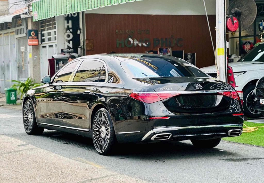 Mercedes-Maybach S450 4MATIC 2022 белый 43 000 км