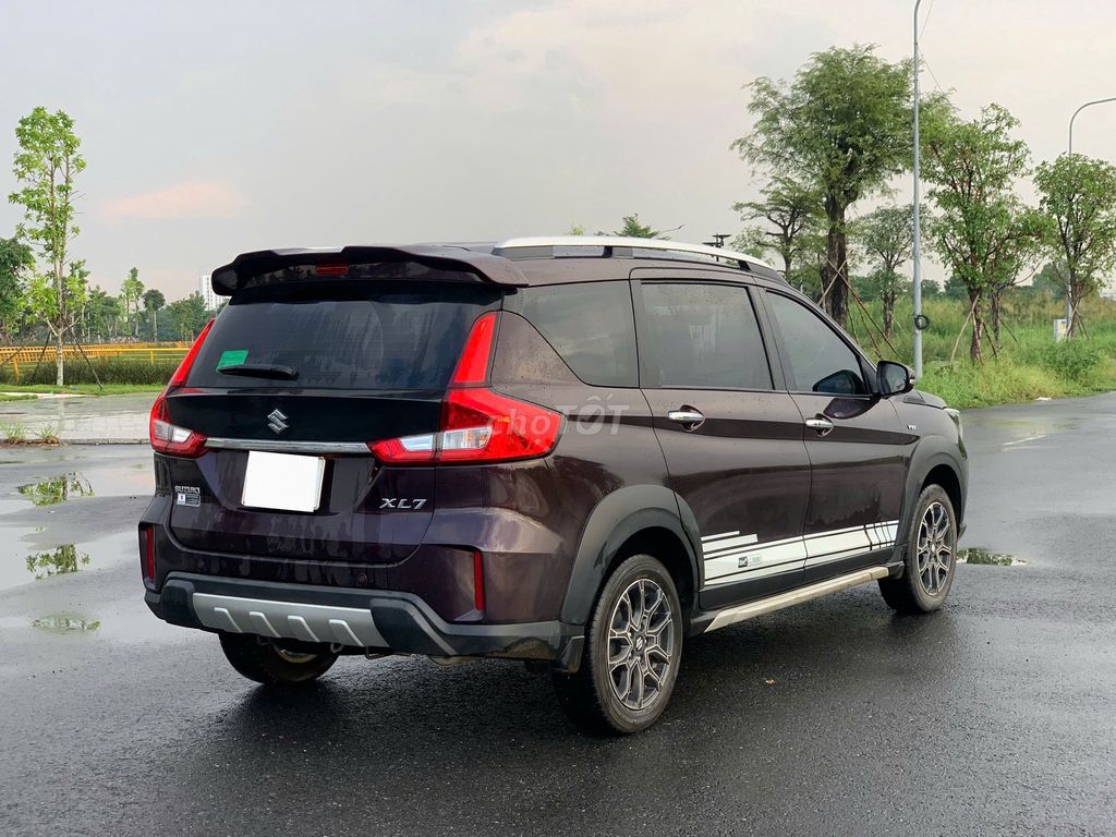 Suzuki XL7 2022 thuần xăng màu đỏ 1.5 AT - 40000km. Mua bán Ô tô tại Thành phố Thủ Đức Tp Hồ Chí Minh được đăng bởi HỒ TRIỂN hình 10