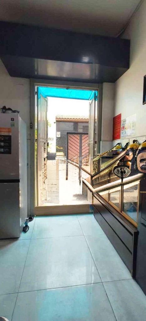 Дом на улице Ле Кань Туан, район Тан Фу, 81.4 м²