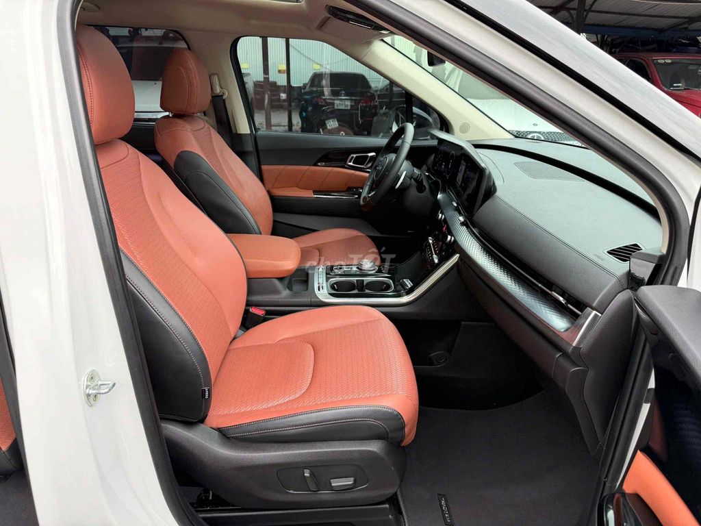 Kia Carnival 2022 Signature 2.2D - màu trắng. Mua bán Ô tô tại Quận Cầu Giấy Hà Nội được đăng bởi Auto 6666 hình 10