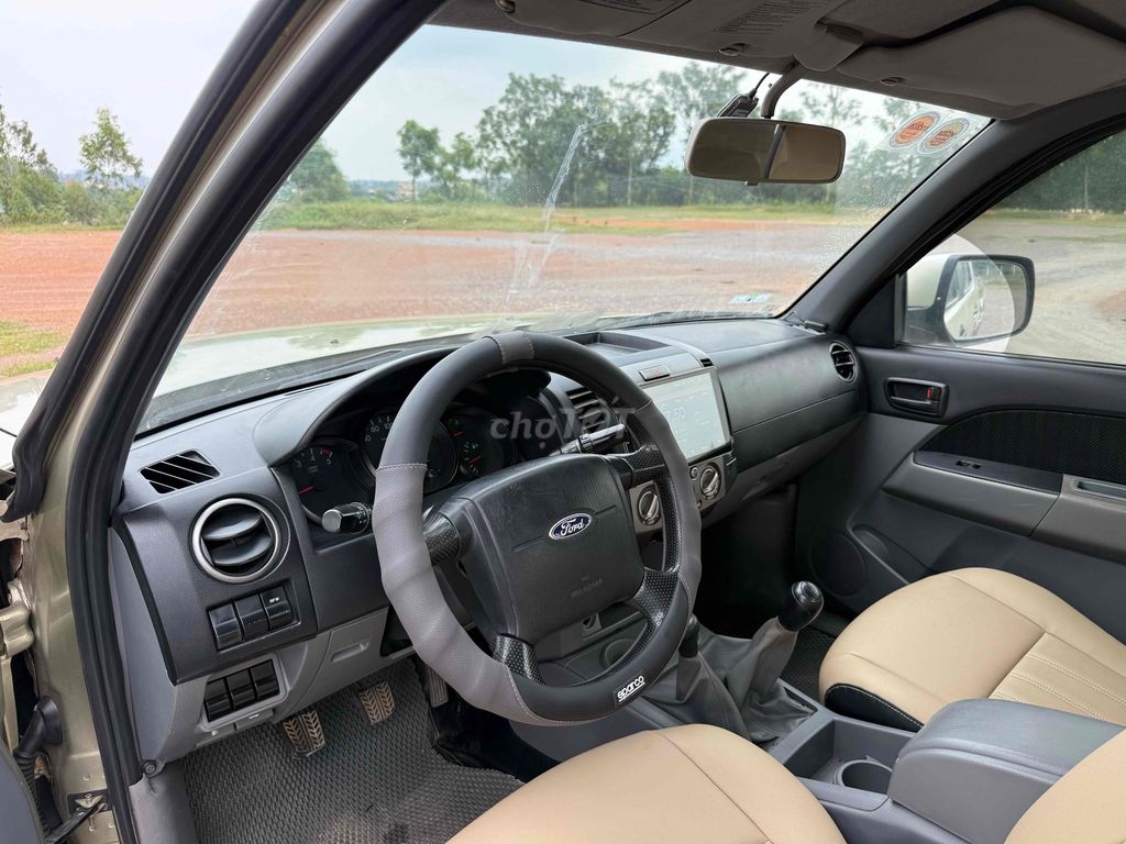 Ford Ranger 2011 XL 2.5 4x4 MT - 200000 km. Mua bán Ô tô tại Huyện Ba Vì Hà Nội được đăng bởi Dũng Ô Tô Ba Vì hình 4