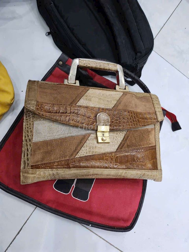 Cặp tài liệu da nhiều màu 32x25 cm. Mua bán Túi xách tại Thành phố Châu Đốc An Giang được đăng bởi Thư Thư  hình 1