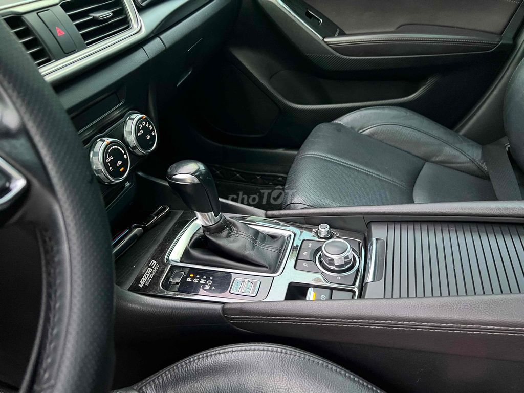 Mazda 3 2018 1.5 AT Sedan - 85000 km. Mua bán Ô tô tại Thị xã Bến Cát Bình Dương được đăng bởi Ô TÔ XE MÁY VY BẢO hình 8