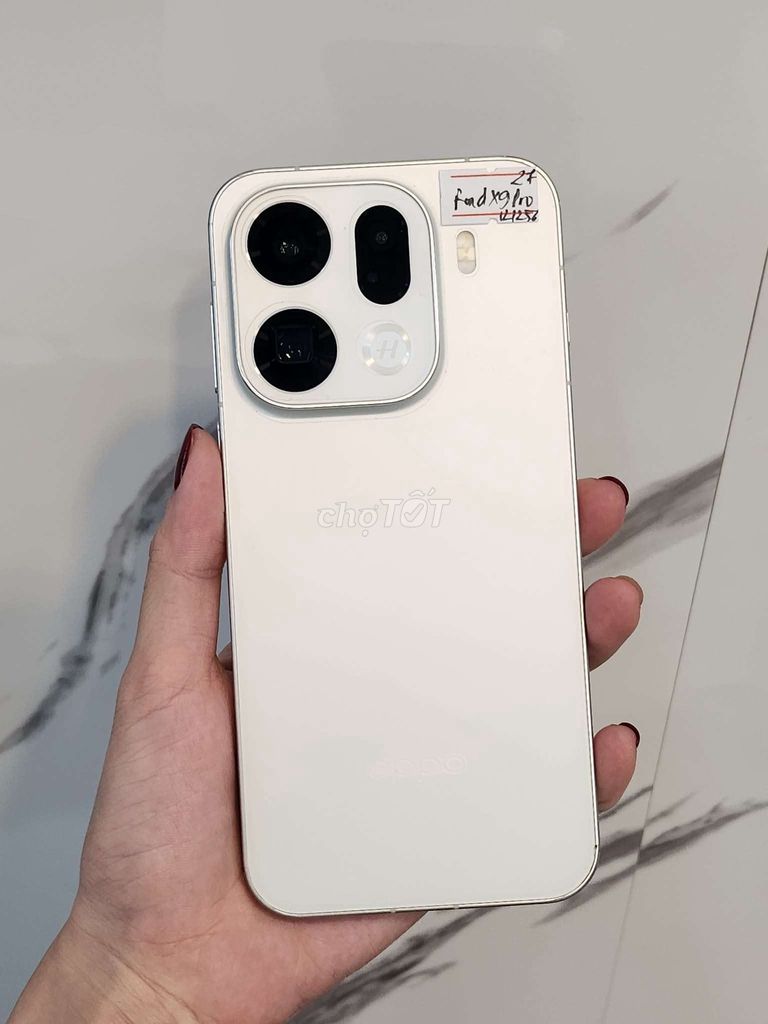 OPPO FIND X9 PRO 256GB Trắng. Mua bán Điện thoại tại Thị xã Ninh Hòa Khánh Hòa được đăng bởi Văn Chính Mobile hình 1