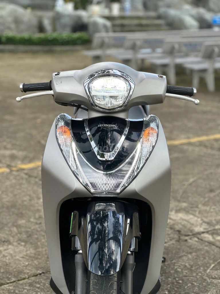 Honda SH Mode 125 ABS 2021 Bạc