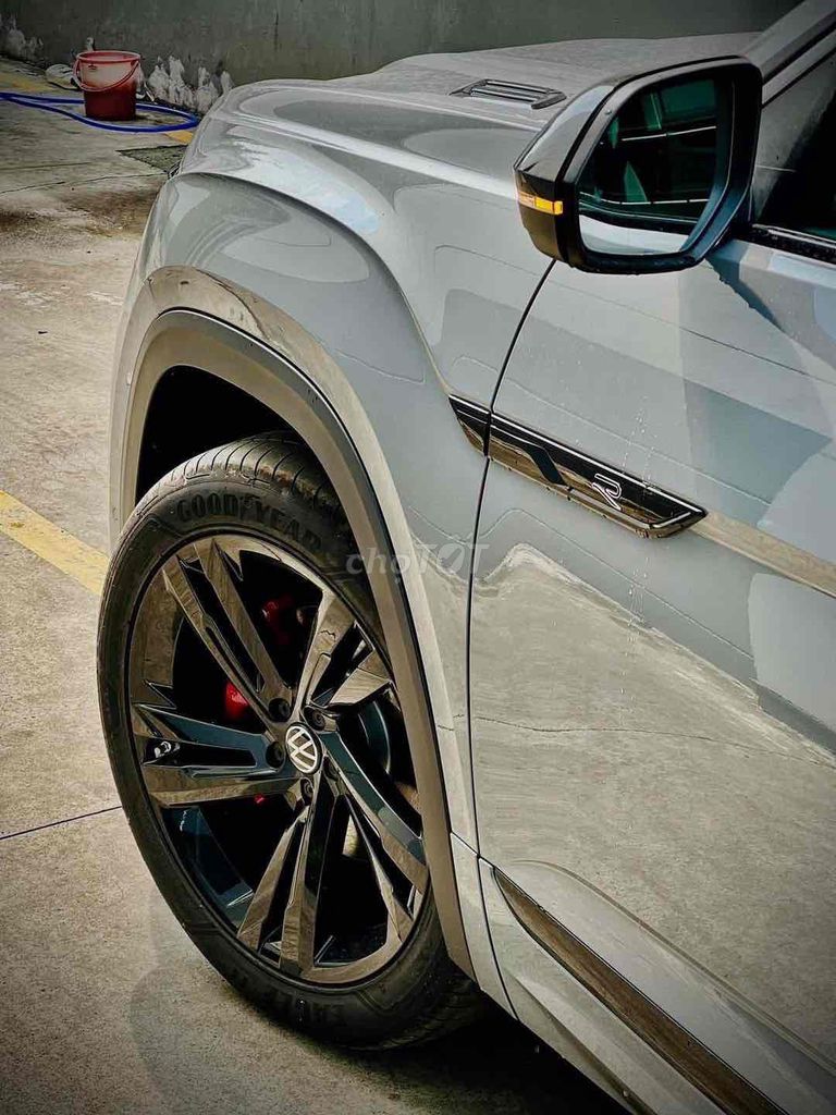 Teramont X Chỉ 440Tr Nhận Xe. Cam Kết Giá Tốt Nhât. Mua bán Ô tô tại Quận Tân Bình Tp Hồ Chí Minh được đăng bởi Nguyễn Trí Thanh Tâm hình 4