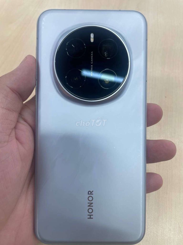 Honor Magic 7 Pro 12GB/256GB Bạc 97%. Mua bán Điện thoại tại Huyện Hóc Môn Tp Hồ Chí Minh được đăng bởi Khánh An hình 1