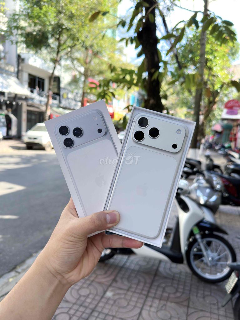 iPhone 17 ProMax 256GB ZP/A, full box, sạc ít. Mua bán Điện thoại tại Thành phố Buôn Ma Thuột Đắk Lắk được đăng bởi Nguyễn Hữu Duy hình 1