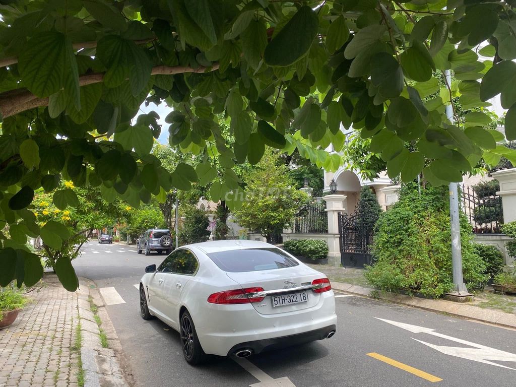 Jaguar XF 2014 2.0 AT đi đầm chắc rất thích Nhập. Mua bán Ô tô tại Quận Gò Vấp Tp Hồ Chí Minh được đăng bởi Hải Ô Tô hình 7