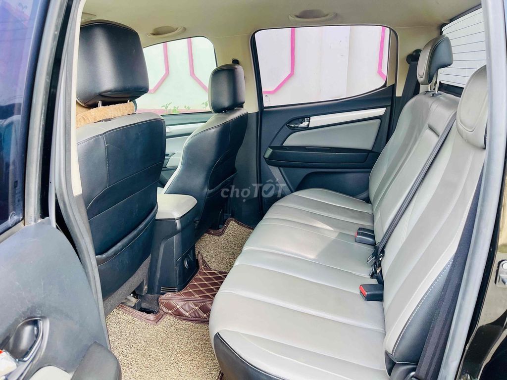 Chevrolet Colorado 2018 Tự động 2 cầu. Mua bán Ô tô tại Thành phố Thủ Đức Tp Hồ Chí Minh được đăng bởi Nhut hình 15