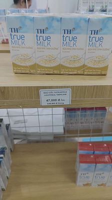 Sữa tươi TH True Milk ngũ cốc ít Lactose. Mua bán Đồ ăn, thực phẩm và các loại khác tại Quận Hải Châu Đà Nẵng được đăng bởi Dalatmilk SHOP Đà Nẵng