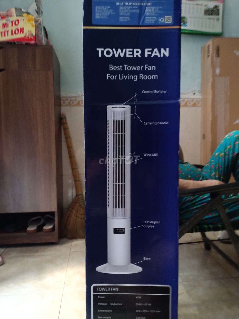 quạt tháp Tower Fan FT36 hàng trưng bày chưa xài.
