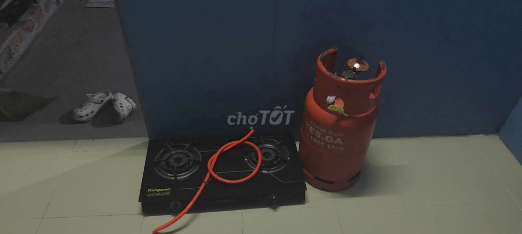 Bếp ga Kangaroo Đôi Mặt kính Đen. Mua bán Bếp, lò, đồ điện nhà bếp tại Quận 12 Tp Hồ Chí Minh được đăng bởi Thanh Trúc hình 1