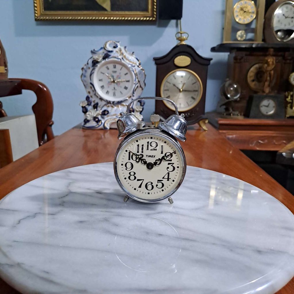 Đồng hồ báo thức Timex Inox Bạc Châu Âu
