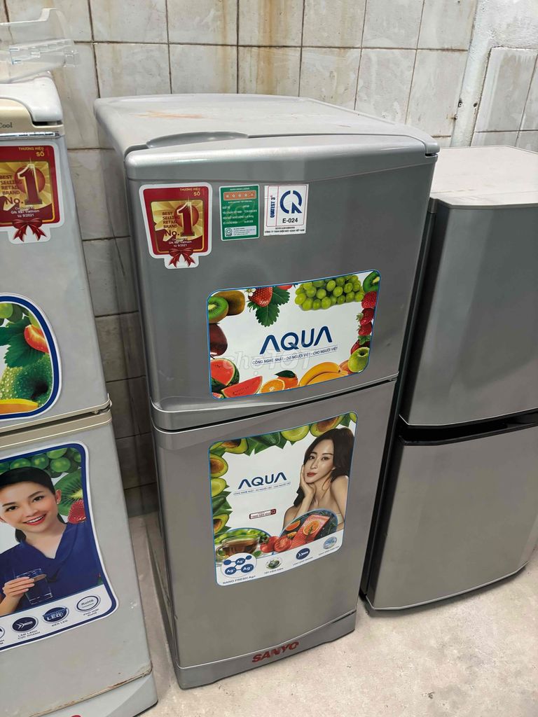 thanh lí tủ lạnh aqua sanyo 160l zin