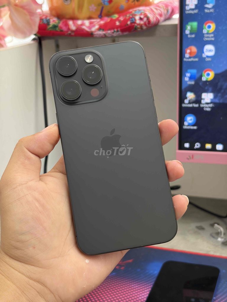 Apple iPhone 15 Pro Max 256GB Đen Mỹ. Mua bán Điện thoại tại Thành phố Bến Tre Bến Tre được đăng bởi Lộc Giàuuuu hình 1