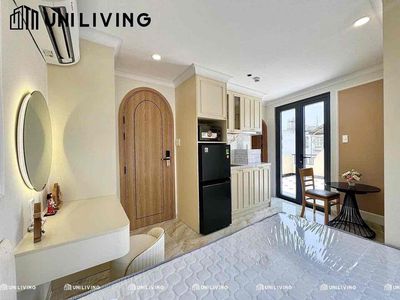 Khai Trương Studio Ban Công Ngay Học Viện Cán Bộ, Hàng Xanh, Hutech