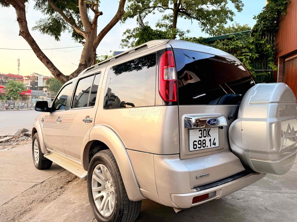 Ford Everest 2014 Limited 4x2 - 120000 km. Mua bán Ô tô tại Quận Hoàng Mai Hà Nội được đăng bởi Phạm quang đồng hình 6