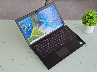Sony Vaio i5-8250u 14 inch 8GB/256GB Đen