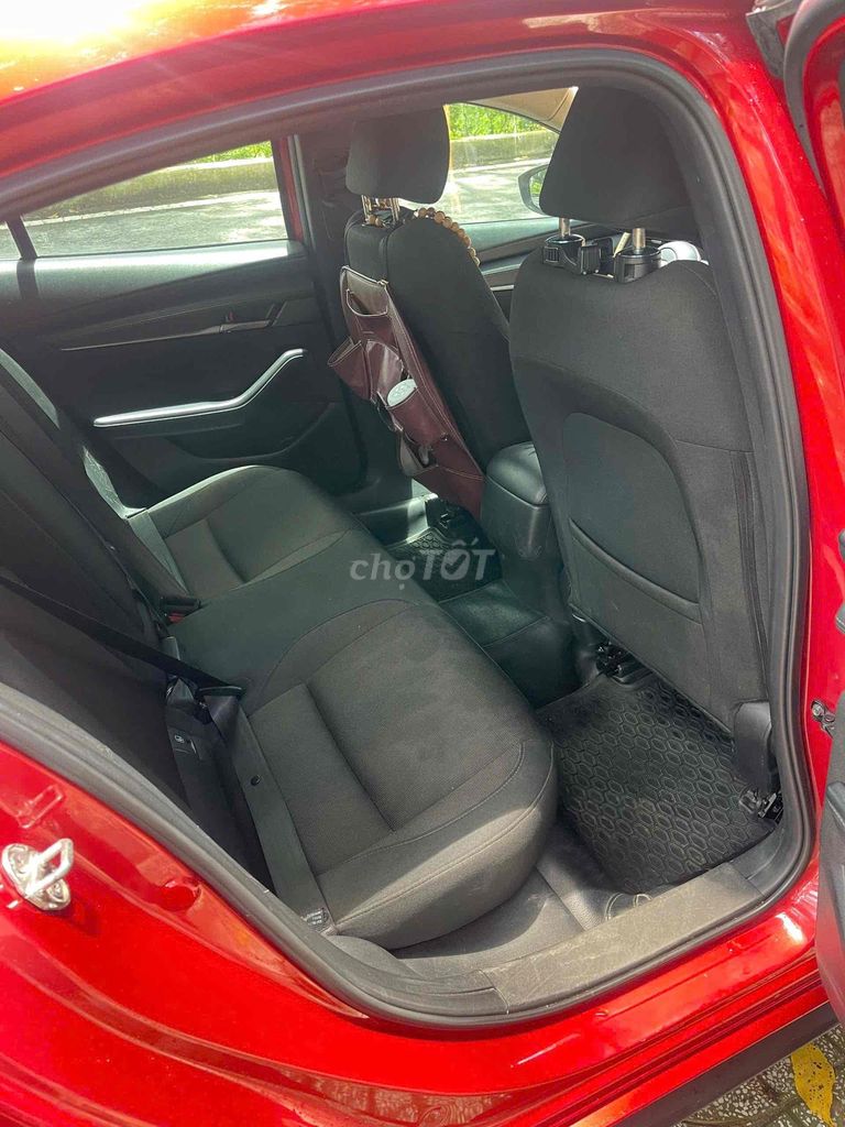 Mazda 3 2020 1.5L Deluxe - 90000 km. Mua bán Ô tô tại Quận Ninh Kiều Cần Thơ được đăng bởi ThyThy Camilla hình 5