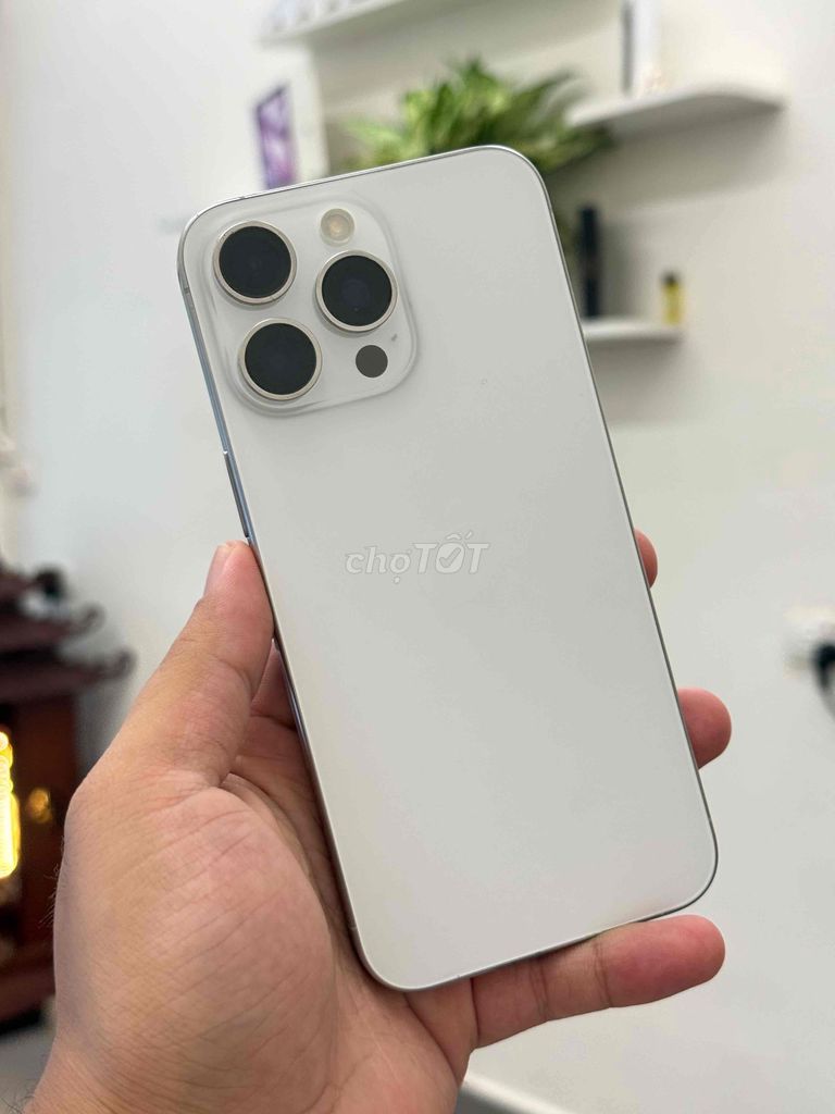 Apple iPhone 15 Pro Max 256GB Trắng 99%. Mua bán Điện thoại tại Quận Đống Đa Hà Nội được đăng bởi Bùi Hiếu  H iStore hình 1